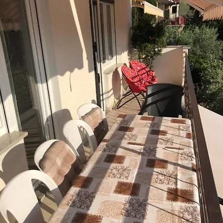 Casa Hortensia Apartment *