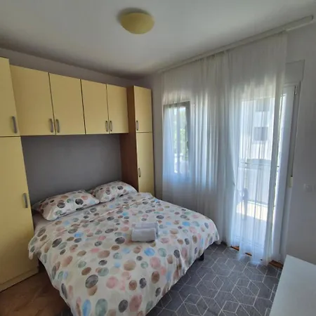 דירה Casa Hortensia נייביצה